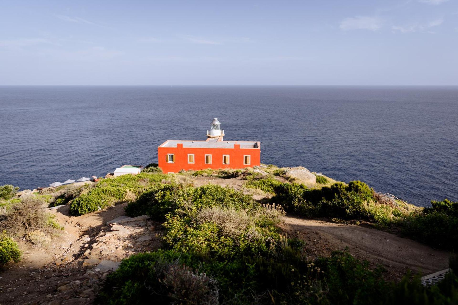 Resort Faro Di Punta Fenaio 康培斯 外观 照片